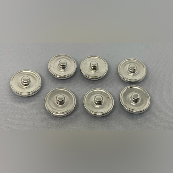 Complete Harley Davidson Snap Button Charm Set of 7 - Picture 2 of 2